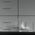 Irã ameaça EUA após fragata ser afundada em ataque no mar